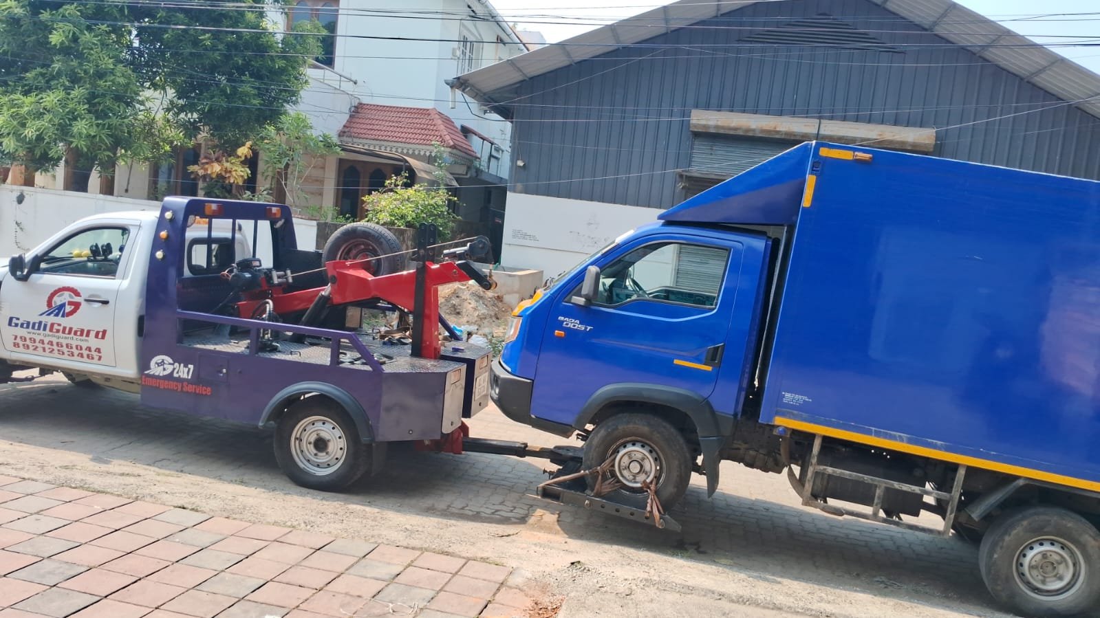 Recovery Van in Kalamassery towing a truck - Towing Service in Kalamassery